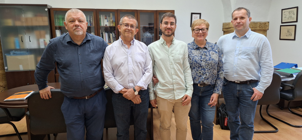 La Universidad de Cádiz y la Universidad Católica de Ucrania refuerzan su colaboración a través del CUNEAC con la celebración de un ciclo de conferencias centradas en su ámbito temático.